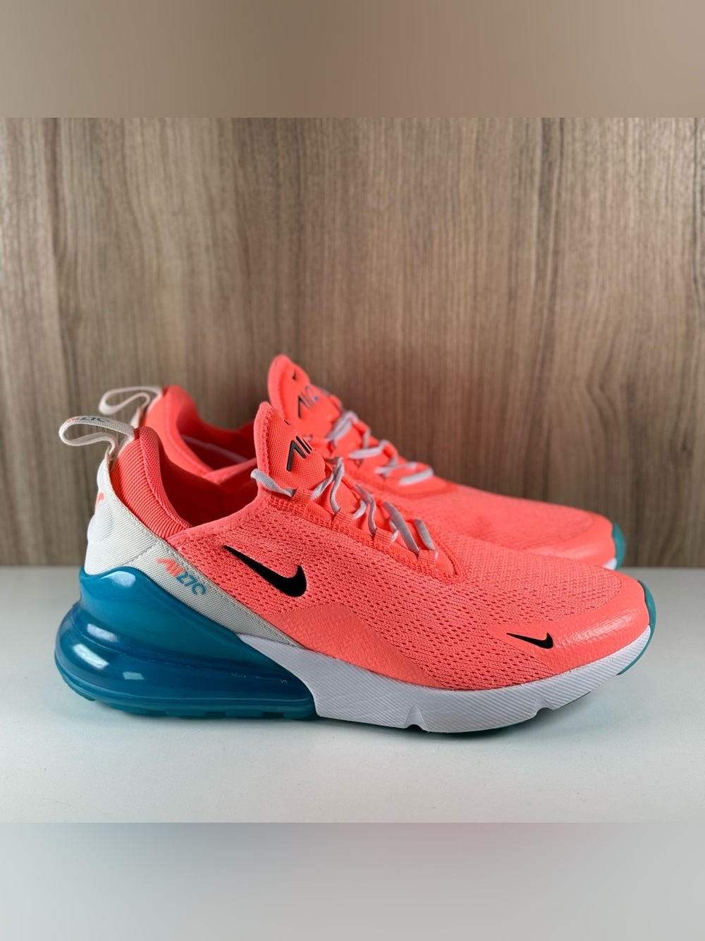 Nike Air Max 270 Lava Glow Pink White Blue Fury White CI5856-600 Women's Size 10